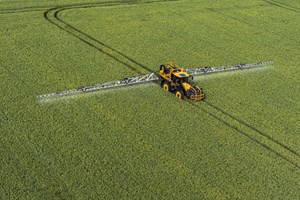 Fastrac x Landquip Sprayer Application Images - Kelso Scotland