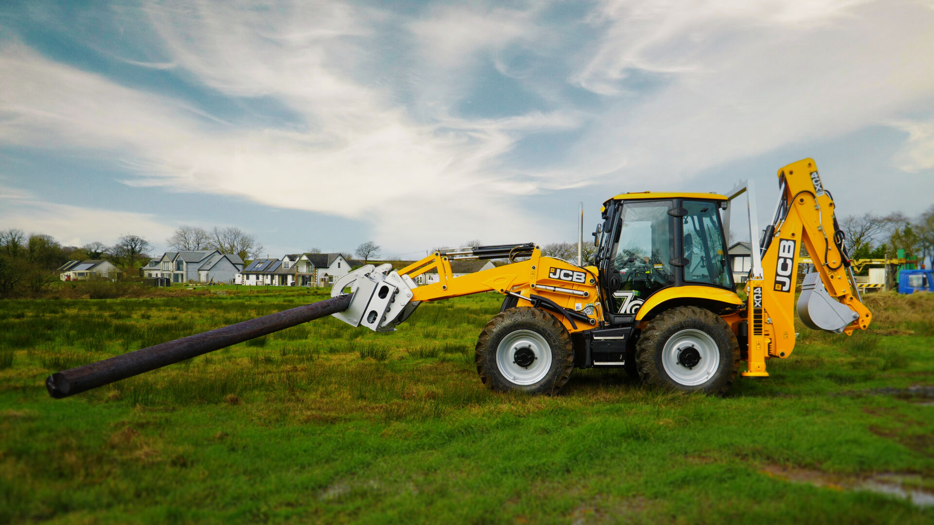 EJ Fry Transport & Plant Hire JCB Platinum edition anniversary backhoe loader 