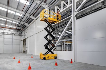 S2646E Electric Drive Scissor Lift in Construction Application